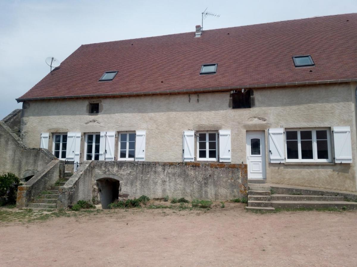 Gite A La Ferme Le Rousset Exterior foto